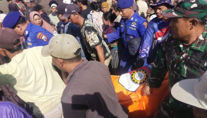 Nelayan Situbondo Hilang Saat Melaut Ditemukan Meninggal di Pantai Asta